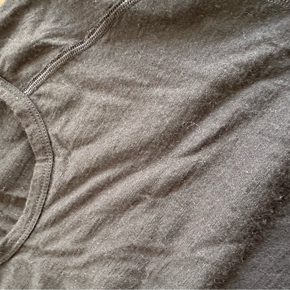 Black Icebreaker Men’s Black Long Sleeve Top - Picture 6 of 14